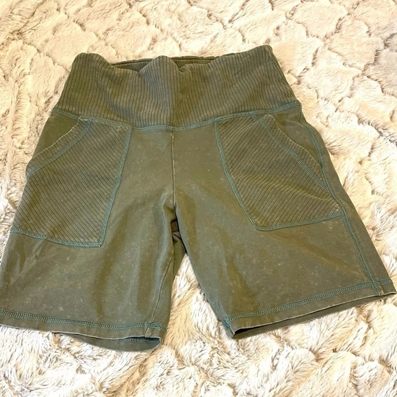 Aeries medium biker shorts. Like new grayish green color - Picture 1 of 10